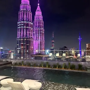 Premier Suites At Star Апартаменты
