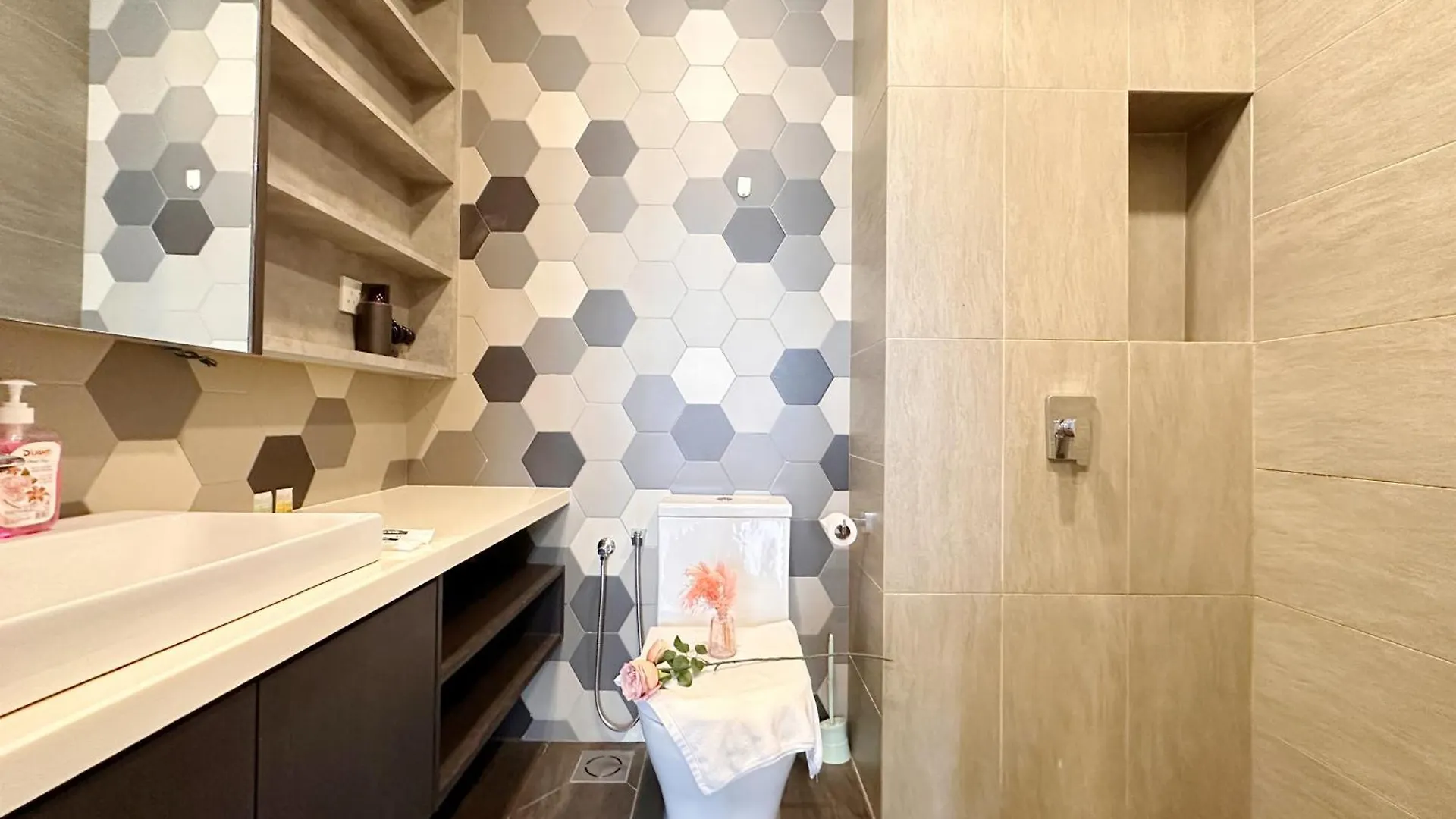 Appartement Ceylonz Suites Klcc By Twin Tower View Kuala Lumpur
