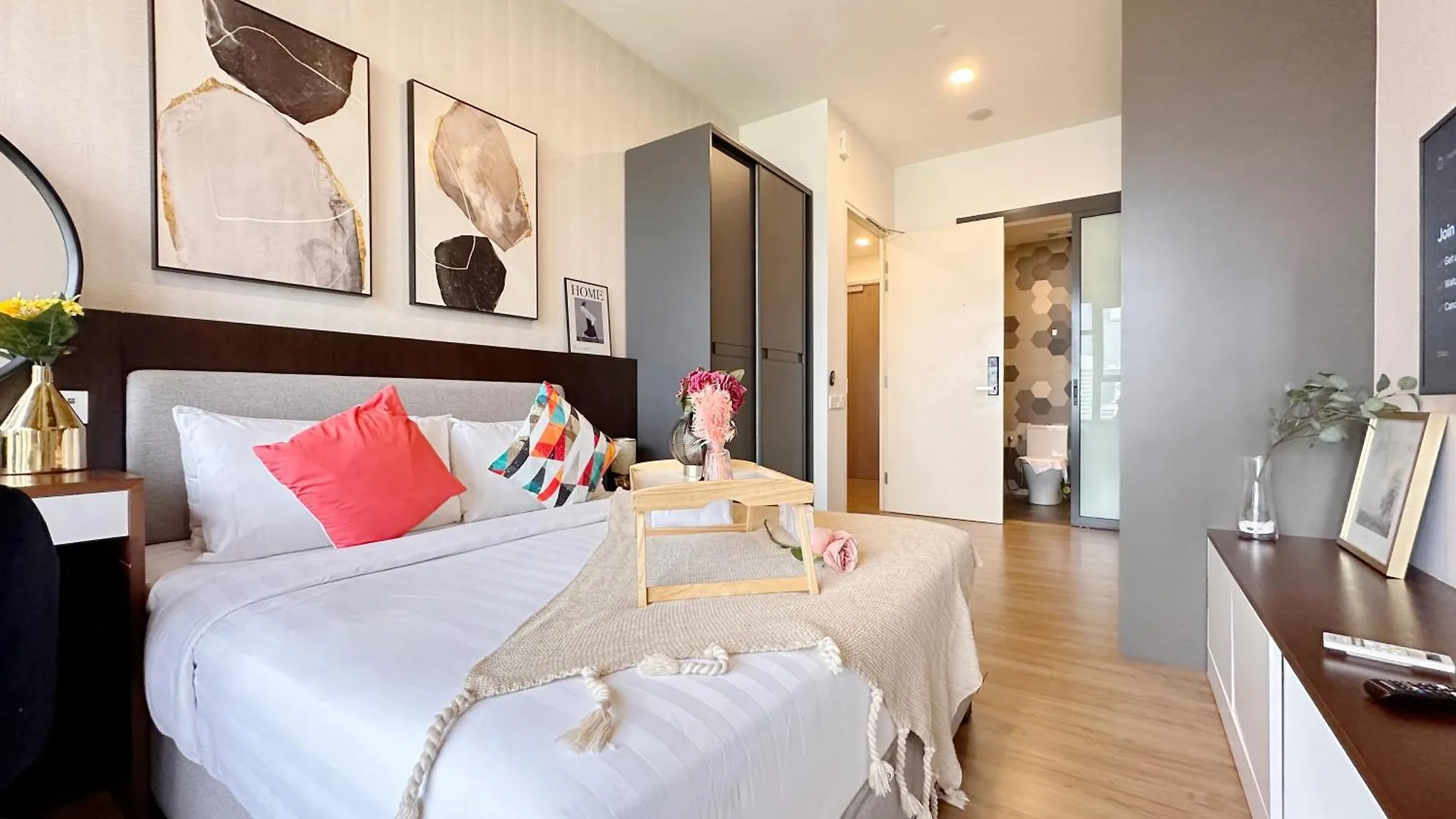 Apartment Ceylonz Suites Klcc By Twin Tower View Kuala Lumpur